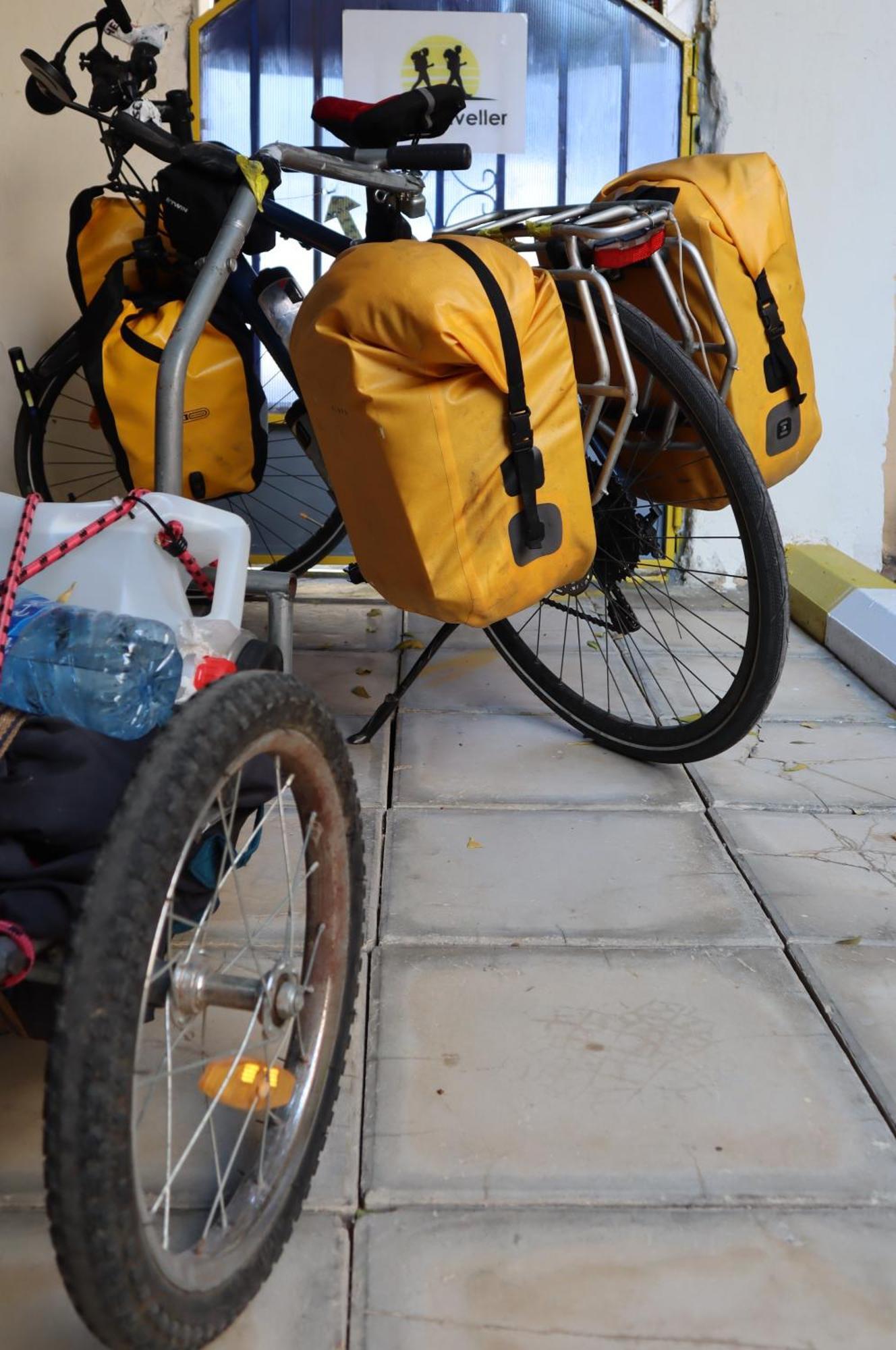 Extra Traveller Hostel Άκαμπα Εξωτερικό φωτογραφία
